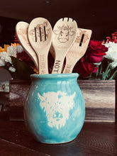 Load image into Gallery viewer, Turquoise Highland Coo Utensil Holder